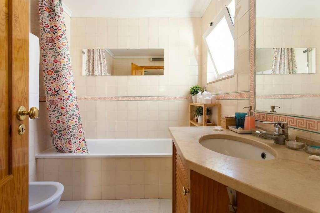 My Fair Lisbon - Santos Duplex Apartment المظهر الخارجي الصورة